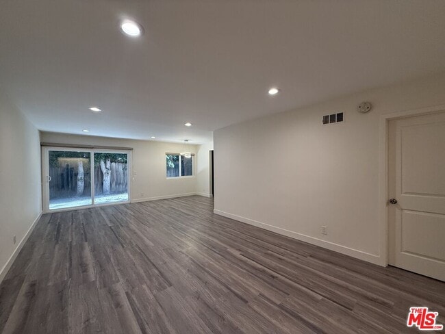 Building Photo - 1760 S Bentley Ave