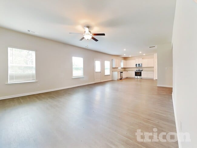 Foto del edificio - 1392 Deutz Dr