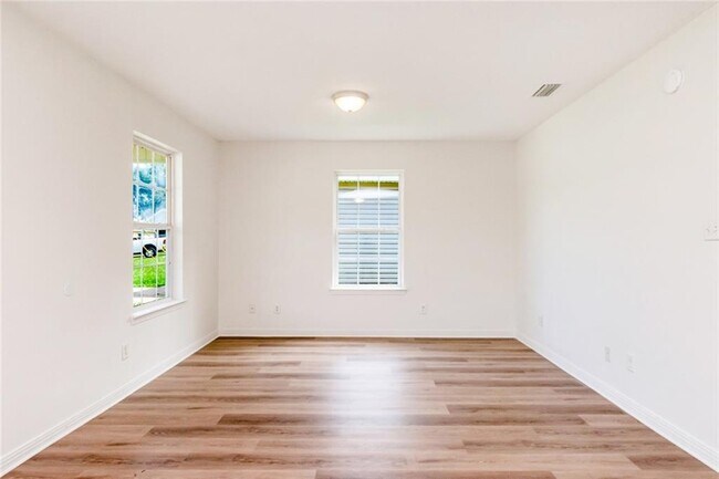 Foto del edificio - 9932 Magnolia Crest Ct