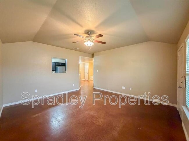 Foto del edificio - 1571 Chance Ct