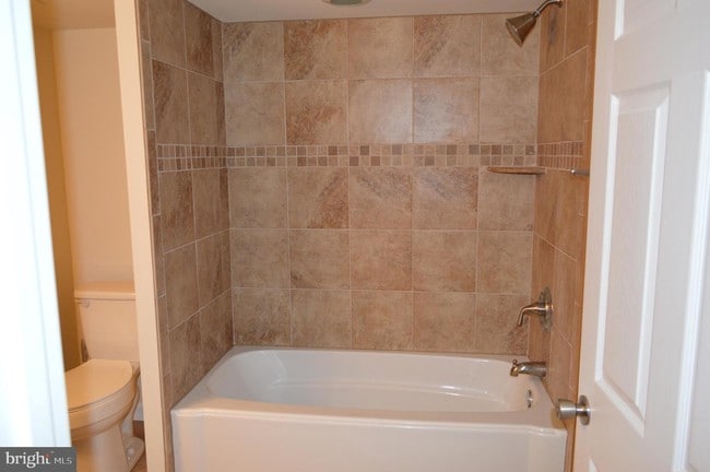 Building Photo - 16570 Mountain Run Ln