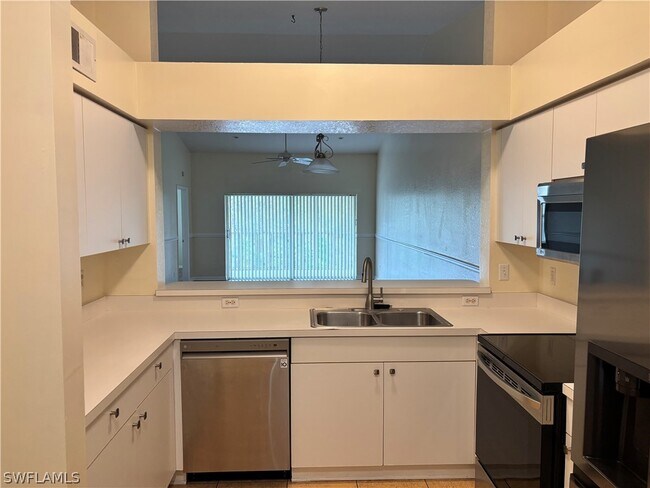 Foto del edificio - 3245 Cypress Glen Way