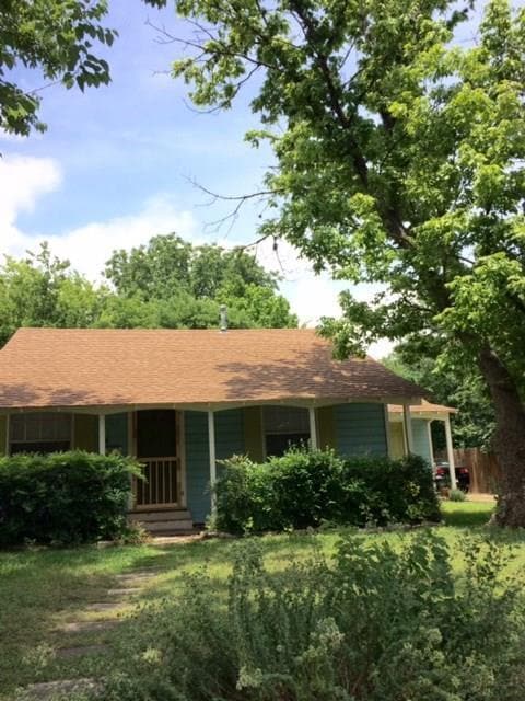 Building Photo - 1706 W 34th St