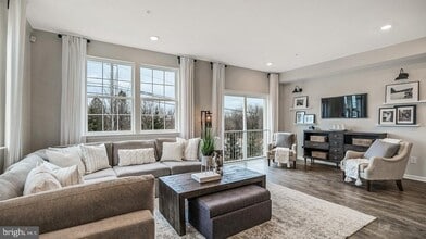 Building Photo - 1071 Meadowlark Dr