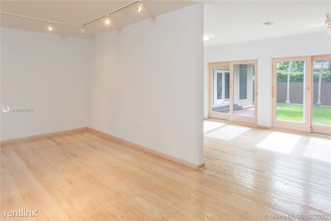 Building Photo - 4 br, 2 bath House - 4090 Hardie Ave