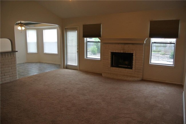 Building Photo - 13905 Windjammer Dr
