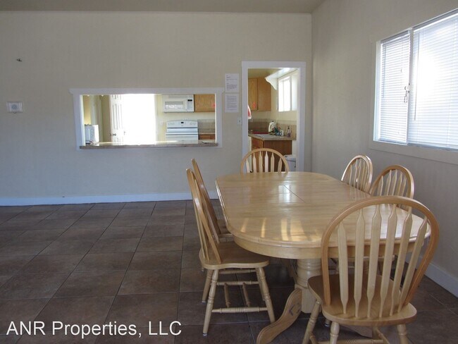 Foto del edificio - 1552 S 4th Ave