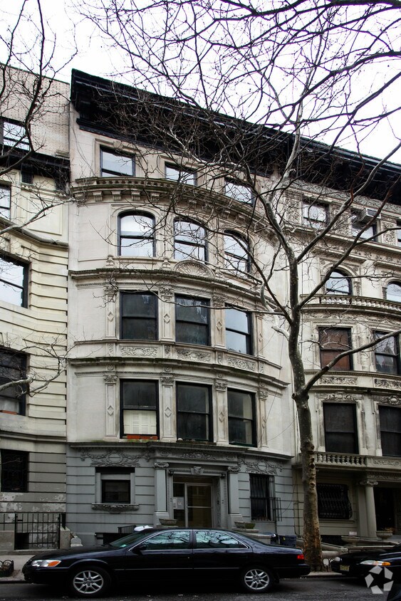 Primary Photo - 12 W 76th St