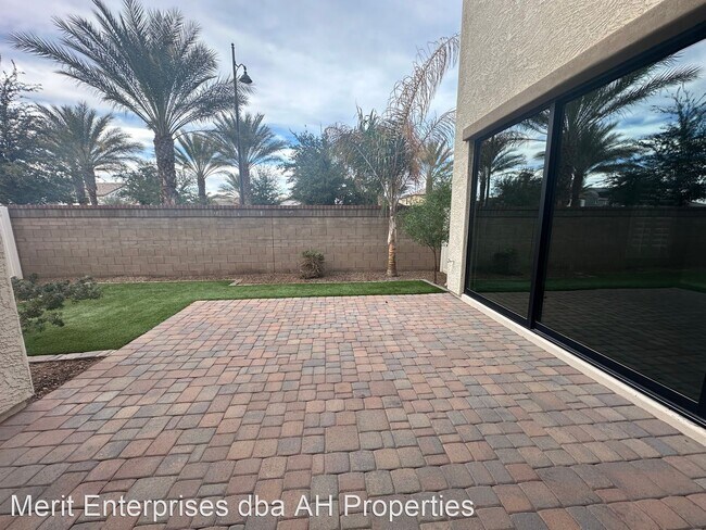 Foto del edificio - 3 br, 2.5 bath House - 2606 S 107TH ST