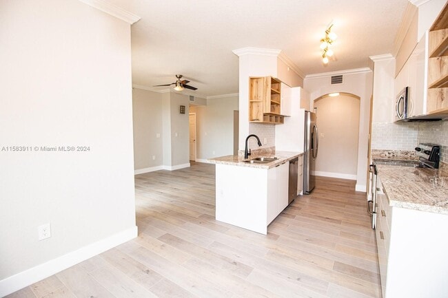 Building Photo - 9021 SW 94th St