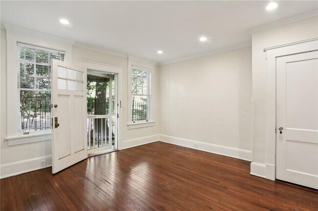 Foto del edificio - 385 10th St NE