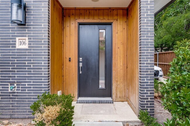 Foto del edificio - 1832 N Garrett Ave