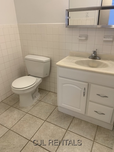 Building Photo - 1 Viking Ct