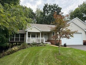 Building Photo - 212 Chauncey Ct