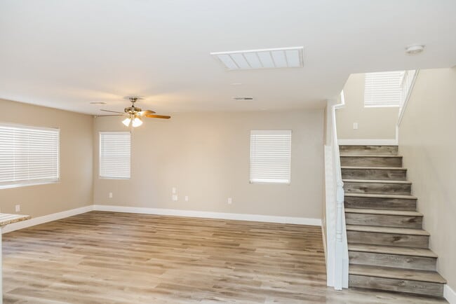 Building Photo - 7310 Prussian Green St