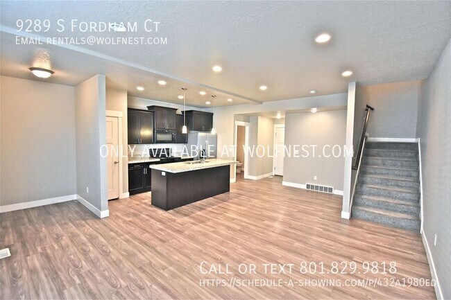 Building Photo - 9289 Fordham Ct