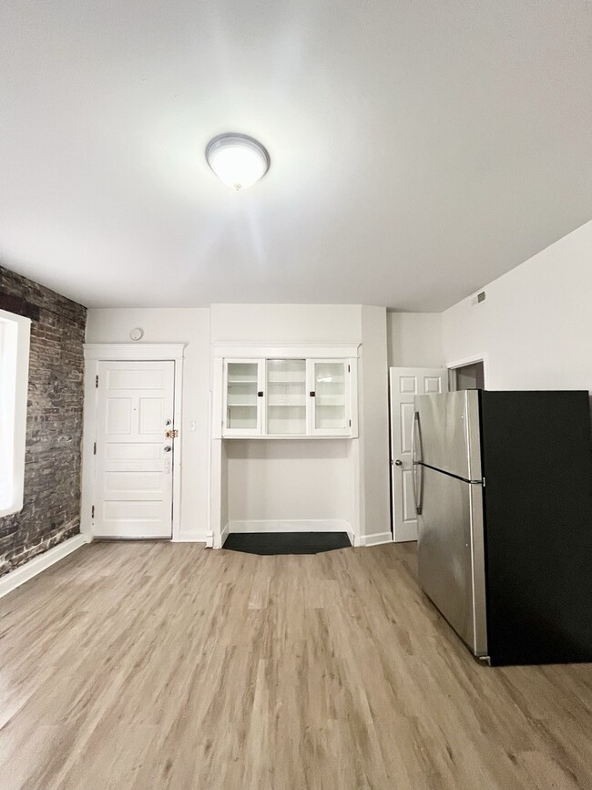Foto del edificio - 2238 S Homan Ave
