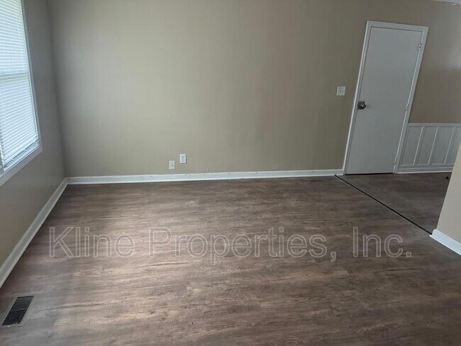 Foto del edificio - 6650 E 43rd Pl