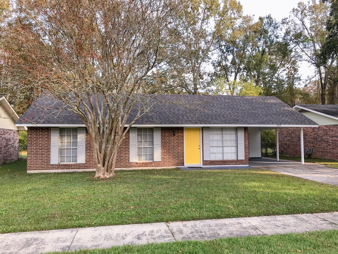 1924 Southland Ct, Baton Rouge, LA 70810 House for Rent in Baton