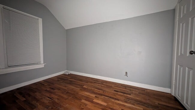 Photo - 58 E 100th St Apartment