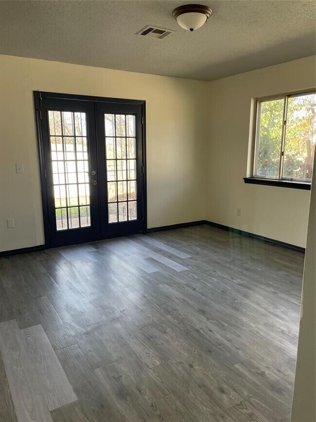 Foto del edificio - 205 NW 85th St