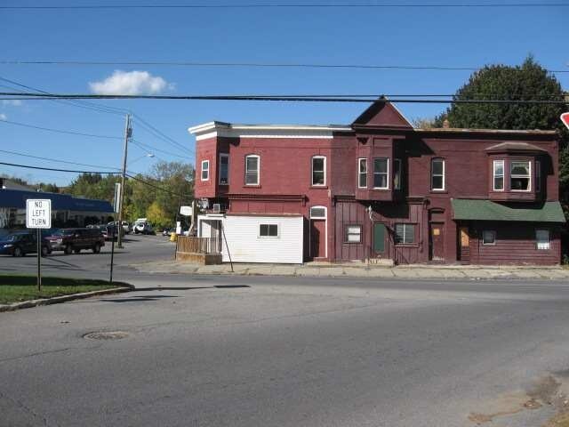 Primary Photo - 1-3 E Eighth Ave