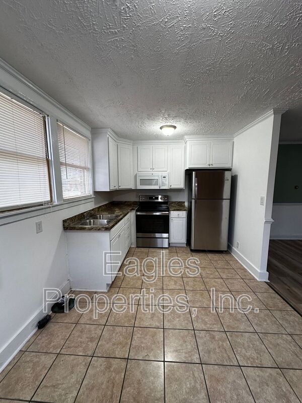 Foto del edificio - 219 Country Acres Rd