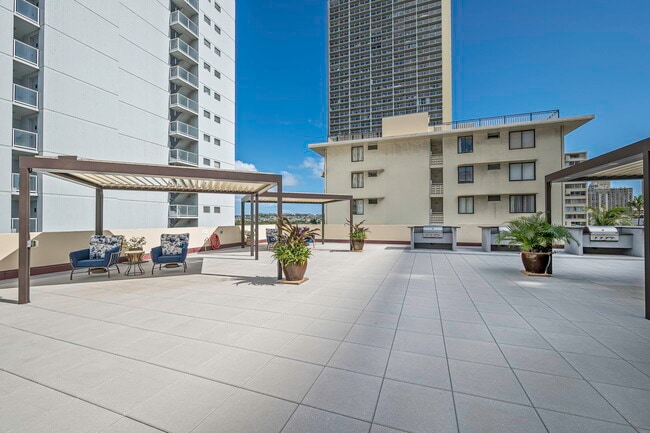 Foto del edificio - 2211 Ala Wai Blvd