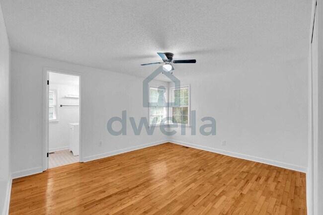 Foto del edificio - Fully Renovated 3-Bedroom Home in Cherokee 01 School District—Convenient Access to Interstates & ...