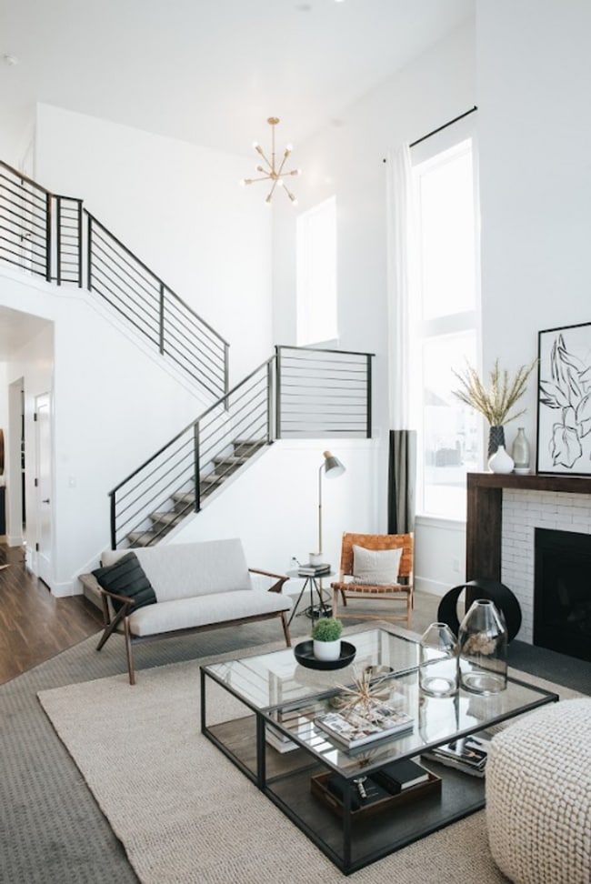 Building Photo - Spacious Family Home with Modern Upgrades
