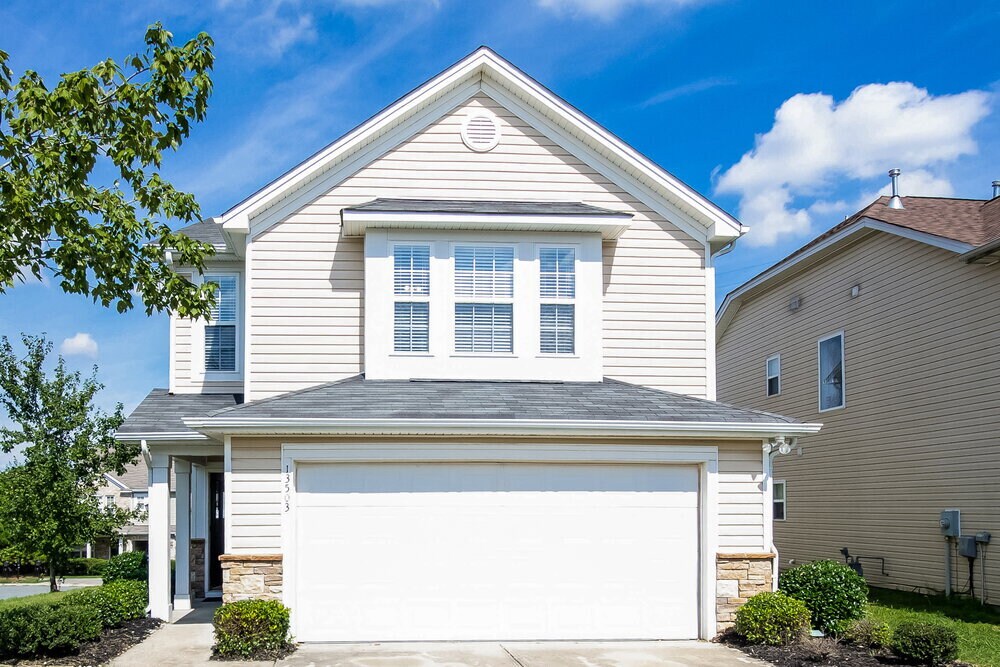 Foto principal - 13503 Glasgow Green Ln