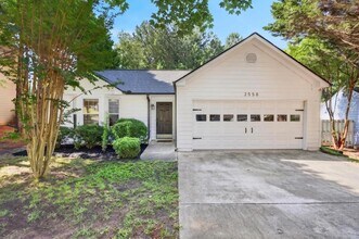 Building Photo - 2558 Candlewood Way