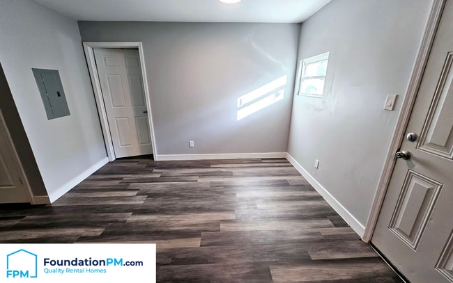 Building Photo - 2435 Alcy Manor Ln