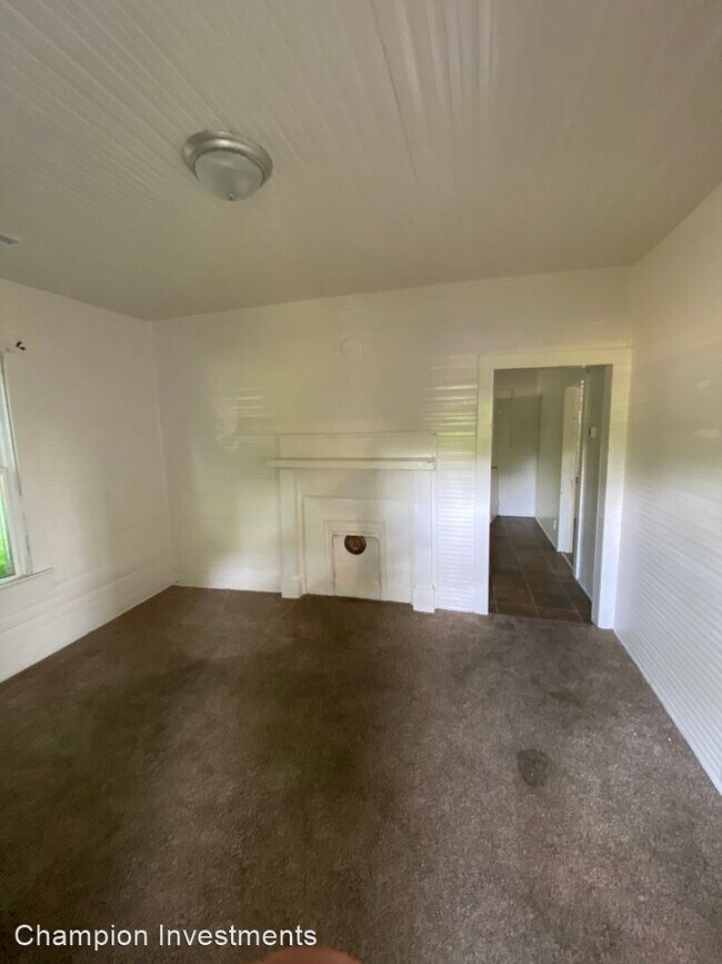 Building Photo - 2 br, 1 bath House - 912 Jackson Street