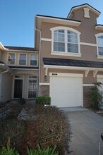 Building Photo - 6182 Bartram Village Dr