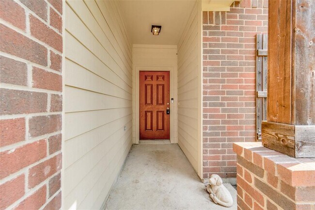 Foto del edificio - 2573 Hallmark Oak St