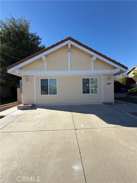 Building Photo - 7476 Brookside