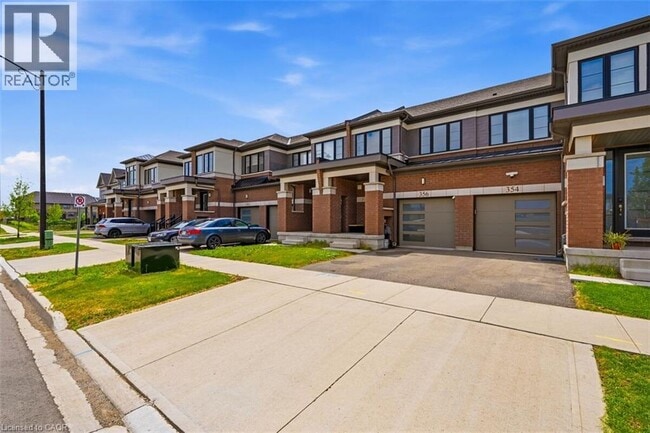Building Photo - 356 Bismark Dr