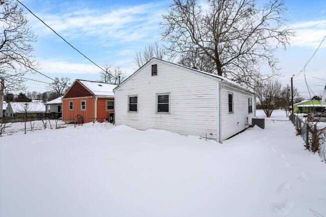 Building Photo - 3023 Adams St