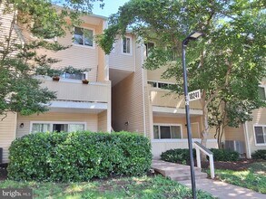 Building Photo - 18241 Swiss Cir