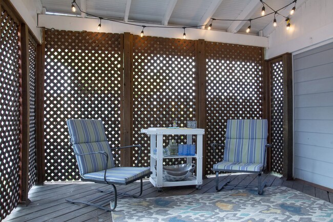 Patio - 714 Spring St