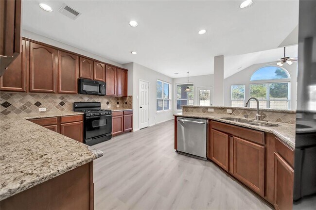 Foto del edificio - 26618 Blanchard Grove Dr