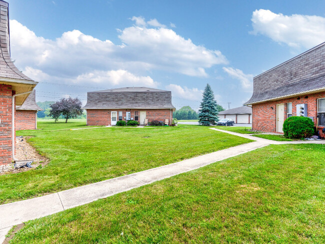 Building Photo - Ridgewood Court