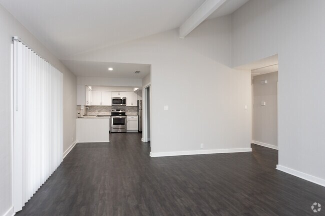 2HAB, 2BA - 1002 ft² - XRed Bud