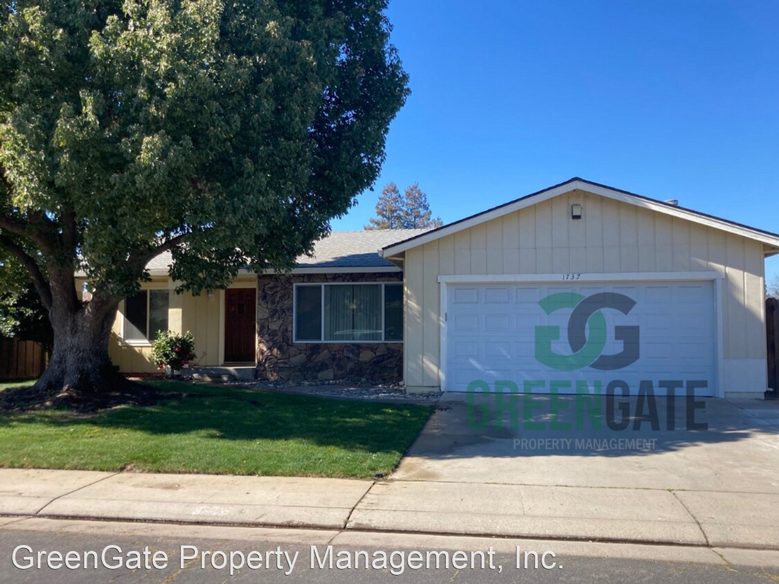 Primary Photo - 3 br, 2 bath House - 1737 Muscat Ct