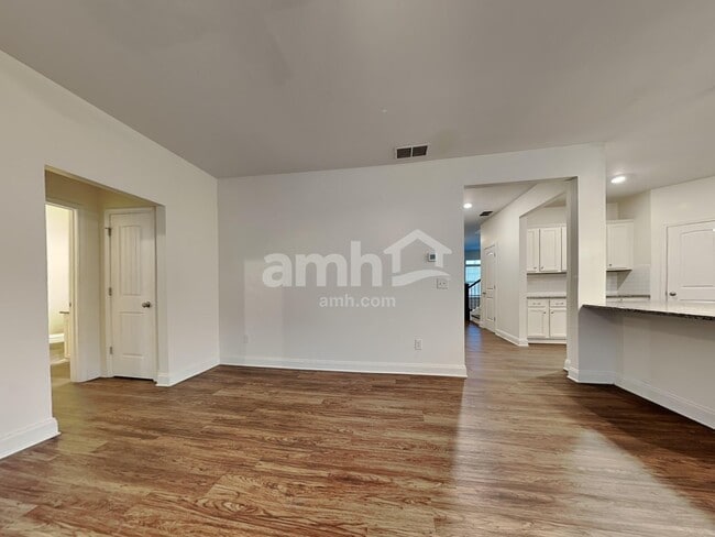 Foto del edificio - 1512 Weatherbrook Cir