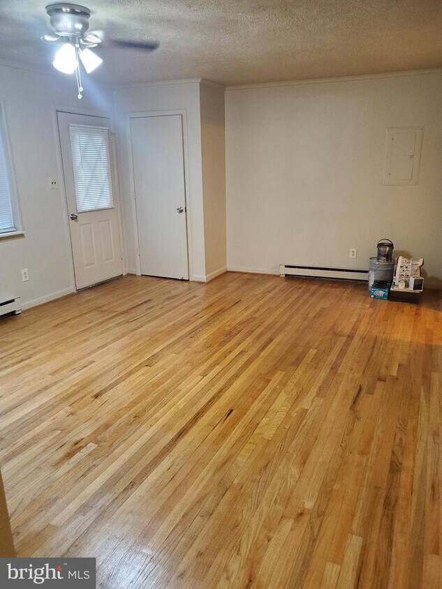 244 6th St, Colonial Beach, VA 22443 House for Rent in Colonial Beach