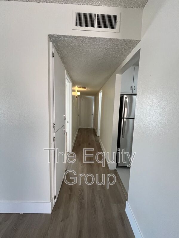 Foto del edificio - 3521 W Campus Ave.