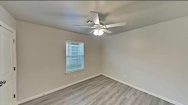 Foto del edificio - 2 Bed 2 Bath 2 Car Garage Duplex in Summit...