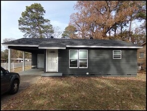 Building Photo - 7524 Knollwood Rd